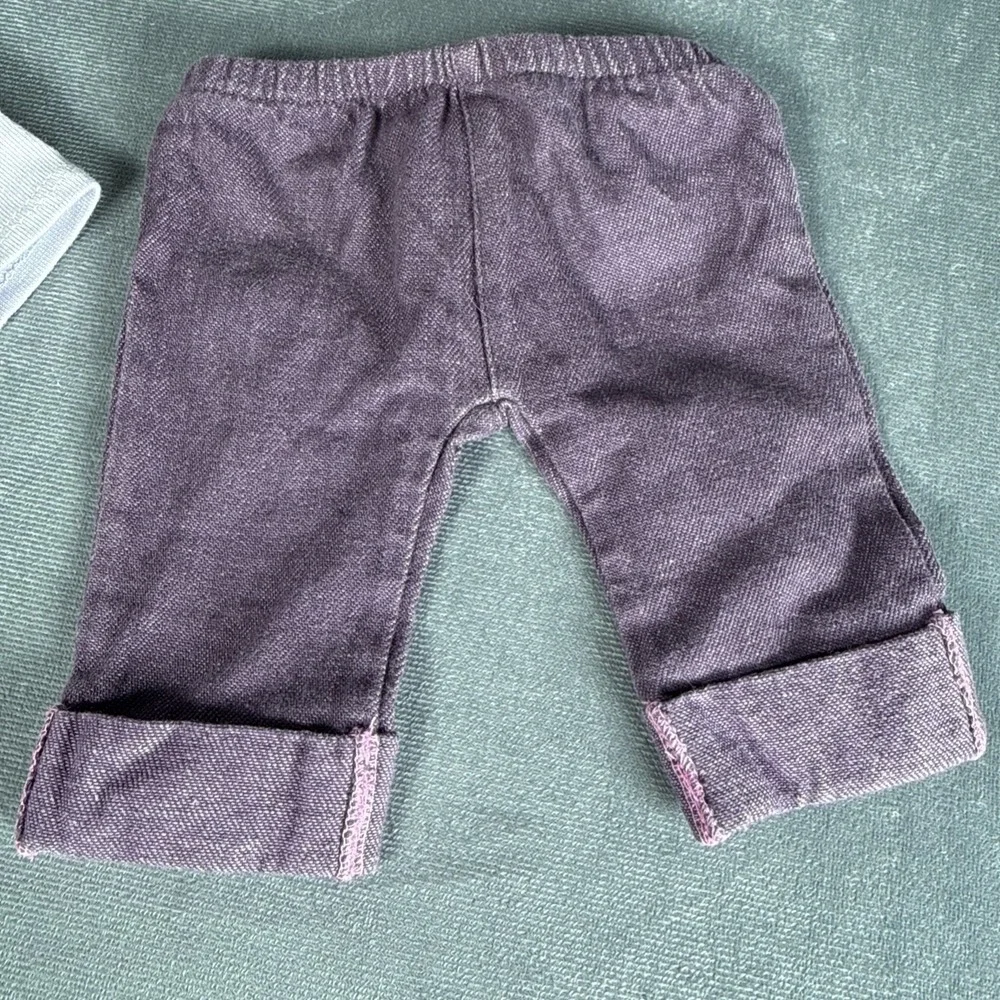 American Girl Doll 2011 Real Me Meet Outfit Shirt & Purple Denim Capri Pants‎